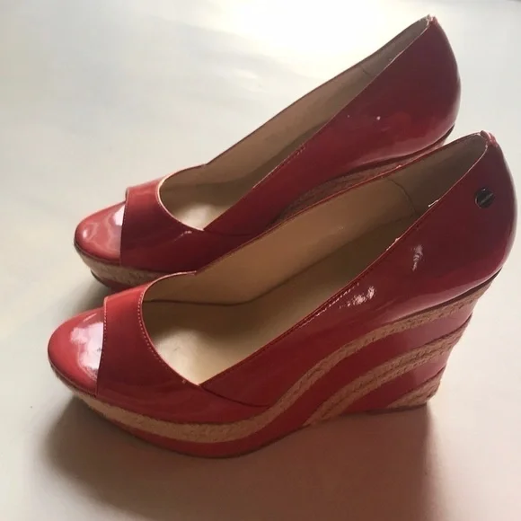 Calvin Klein Platform Peep Toe Heels Size 7 - Picture 2 of 8